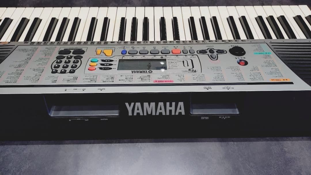 年始値下げ YAMAHA PSR-201 キーボード