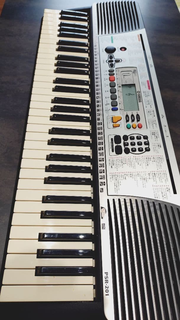 年始値下げ YAMAHA PSR-201 キーボード