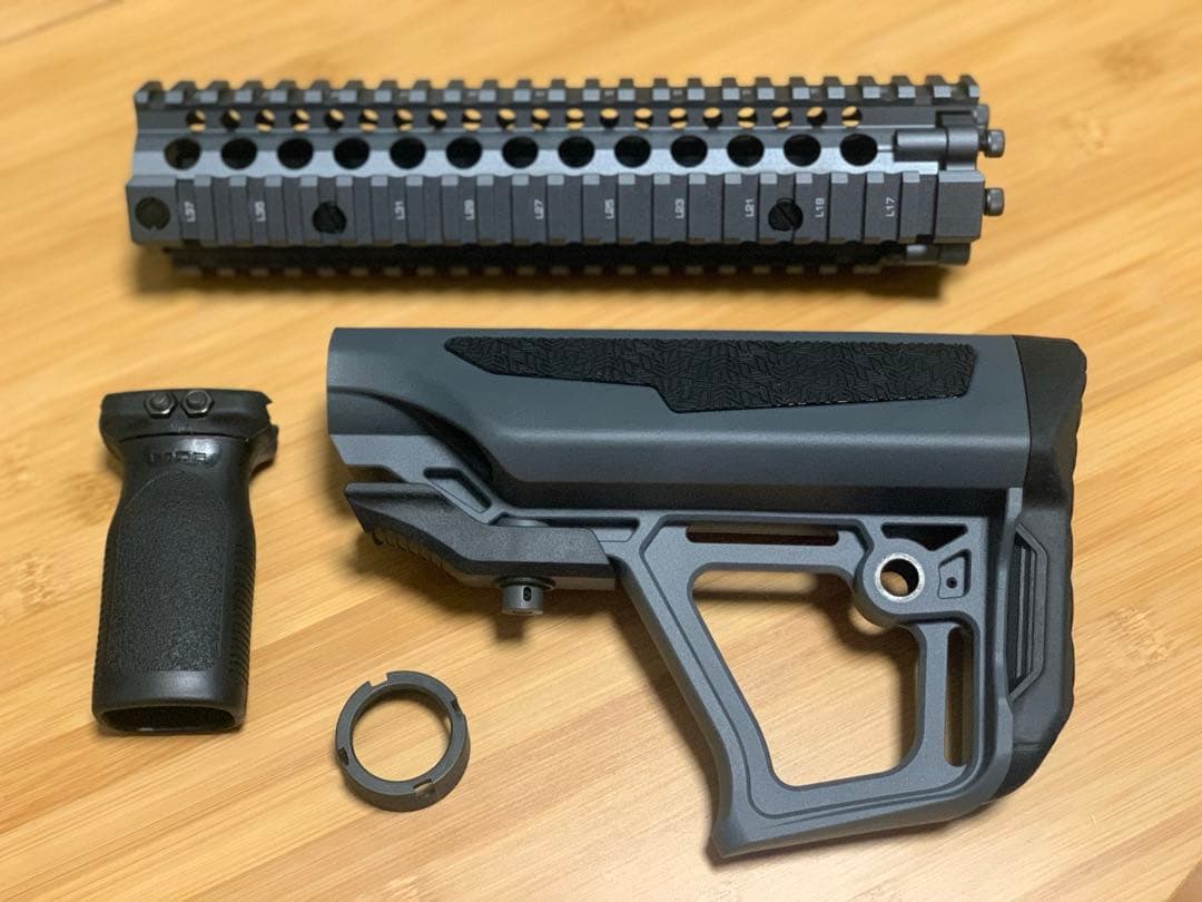 ICS EMG Daniel Defense MK18 ハンドガード　ストック