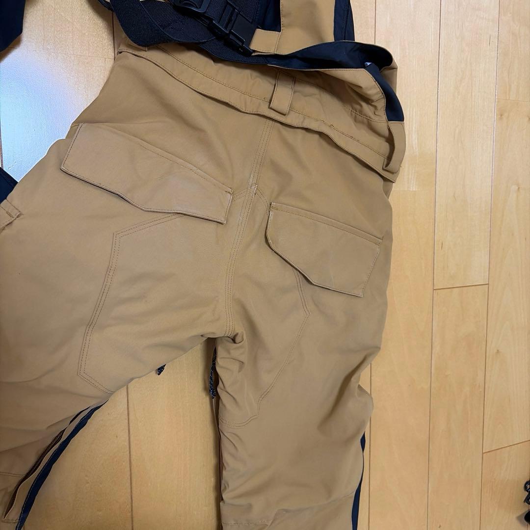 スノーボードウェア キッズ　上下　ボルコム　VOLCOM ビブ