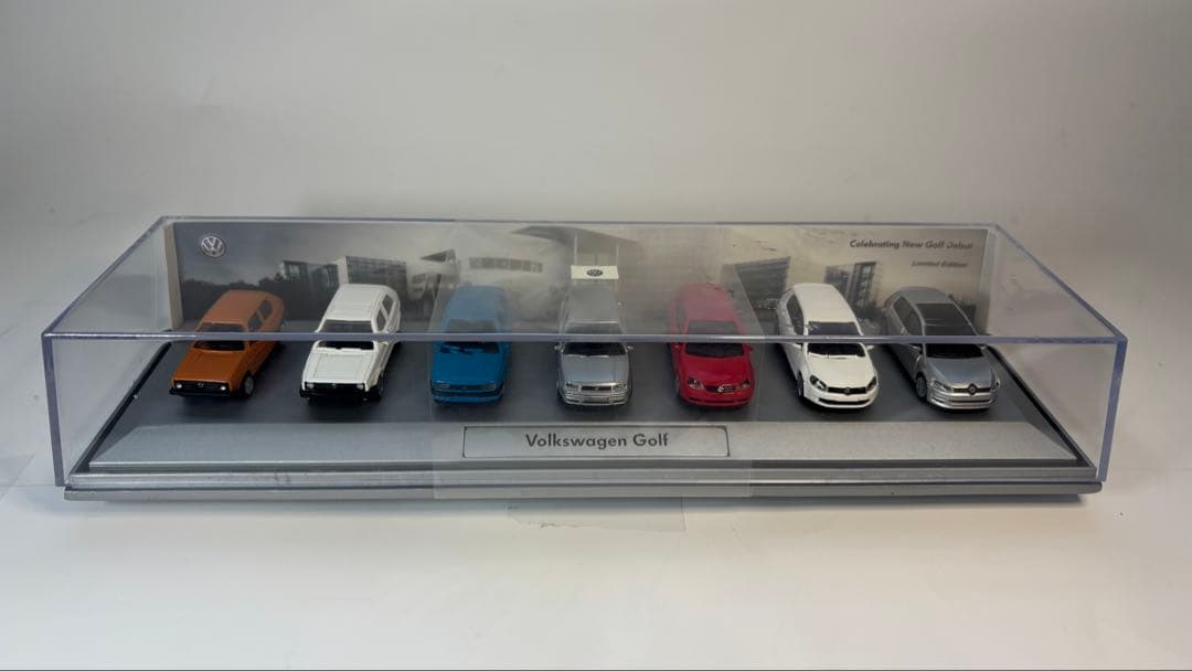 VW Golf Ⅰ〜Ⅶ 歴代ミニカーセット [ノベルティ 非売品］
