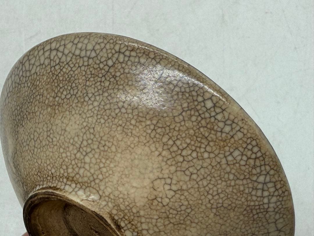 中国　清時代　哥釉青華　春字紋小皿　アンティーク　送料込み251022