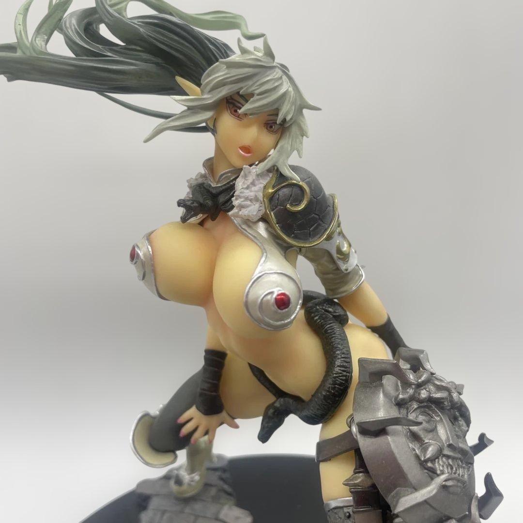 歴戦の傭兵　エキドナ　クイーンズブレイド　闘姫乱舞　白髪隆行　キューシックス