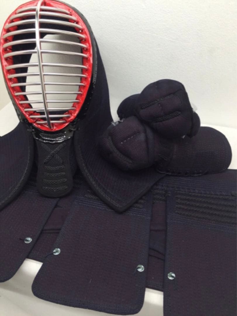 剣道防具！6ミリピッチ織り刺し防具一式セット！Mサイズ！