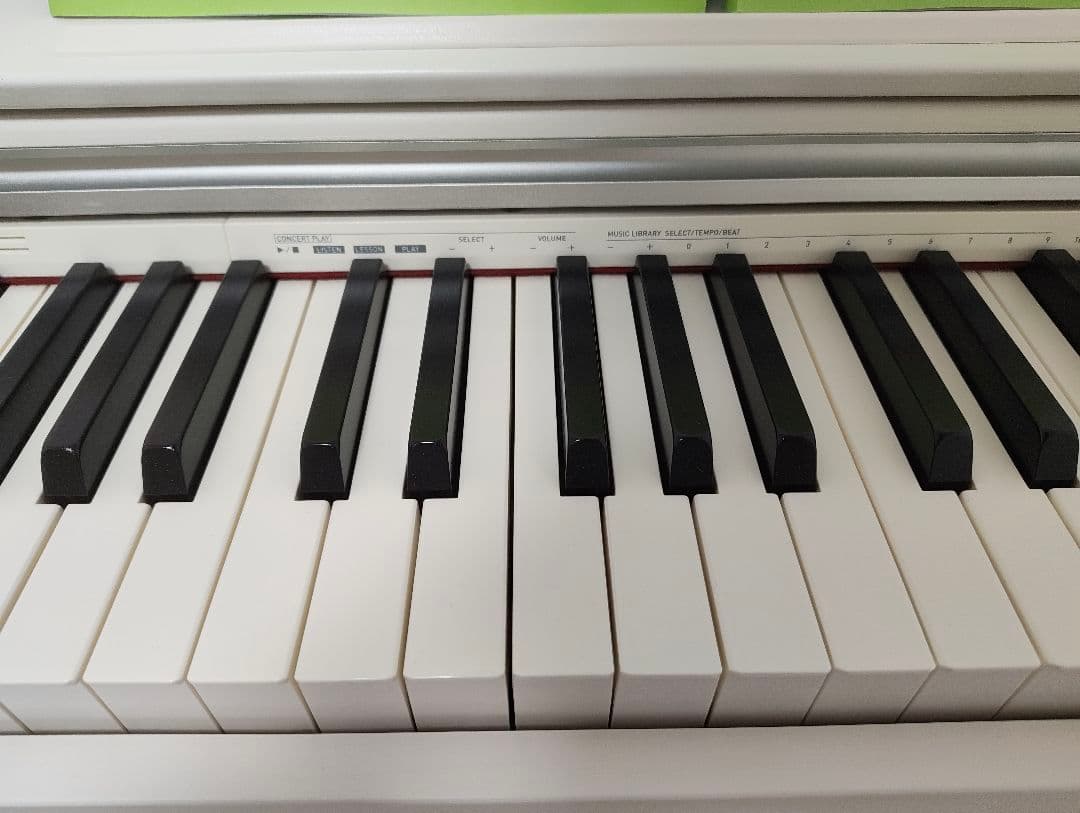 【ほぼ新品】CASIO 電子ピアノ Privia PX-770WE 88鍵