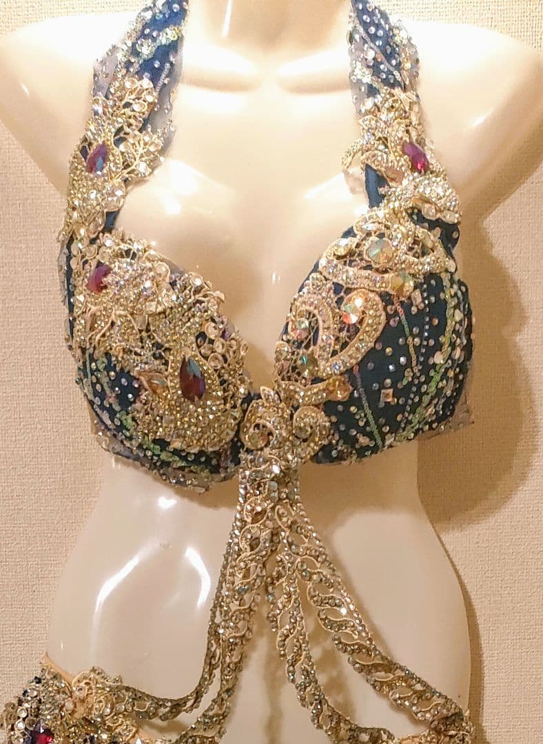 【新品】ベリーダンス セットアップ 青紫 ビーズ装飾