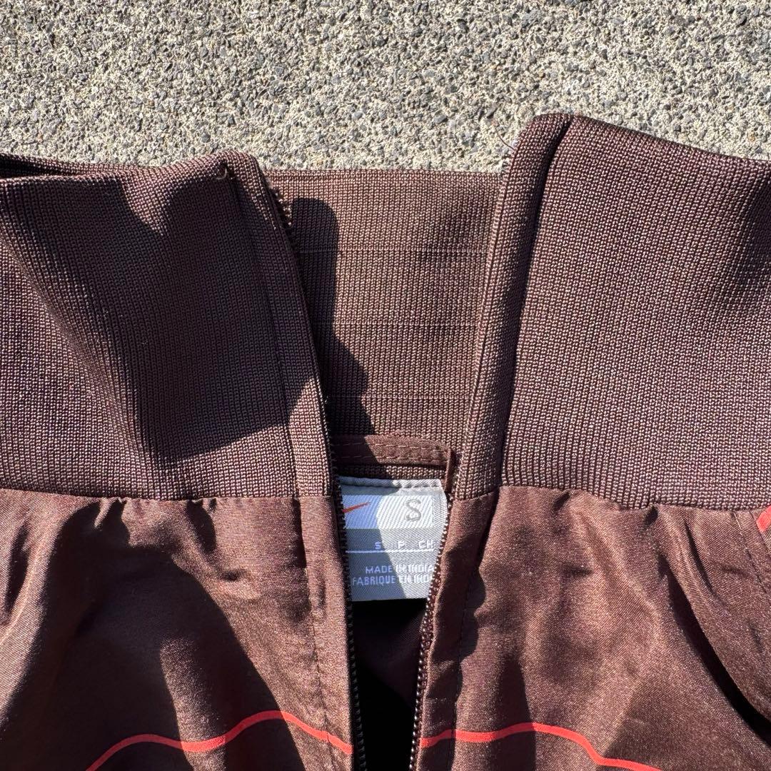 ナイキ バルセロナ アンセムジャケット ナイロンジャケット ジャージ 美品