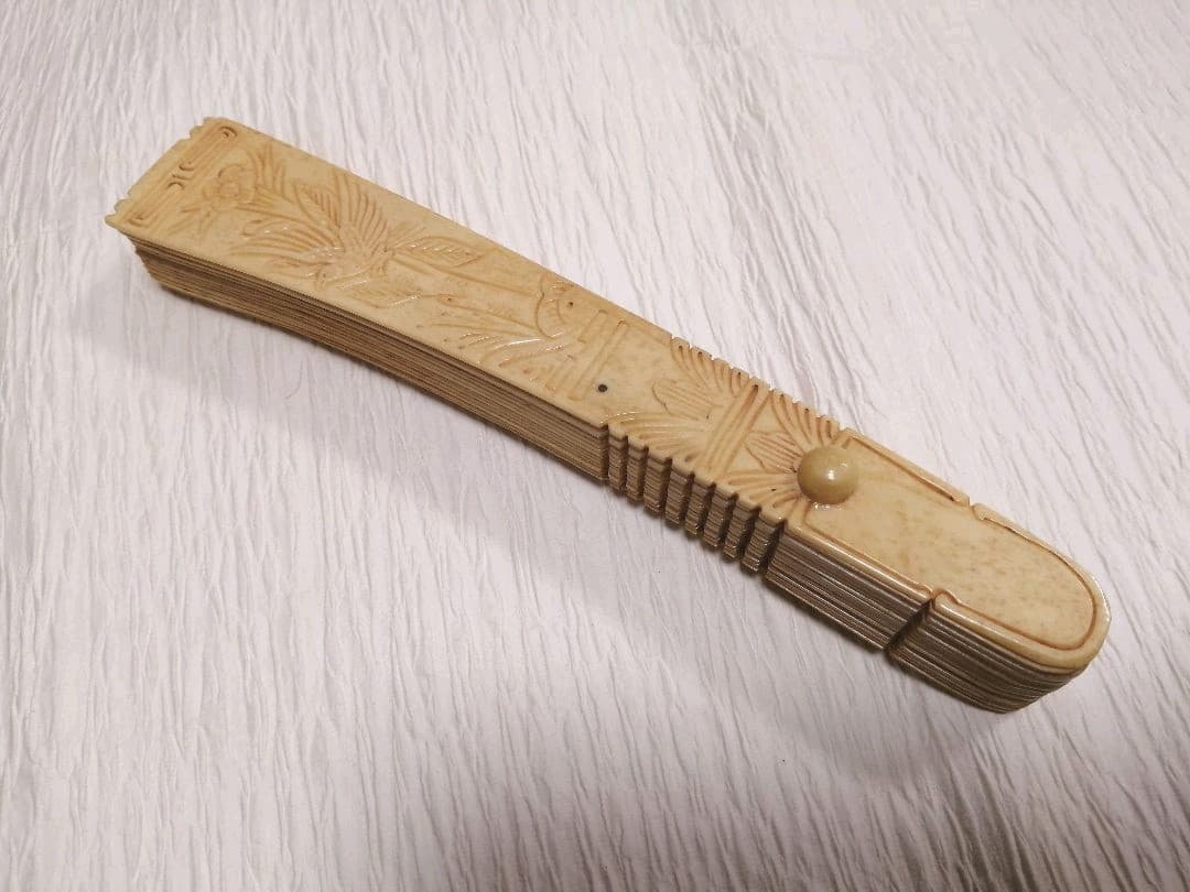 彫り　扇子　鹿　角　骨董　福　神　縁起物