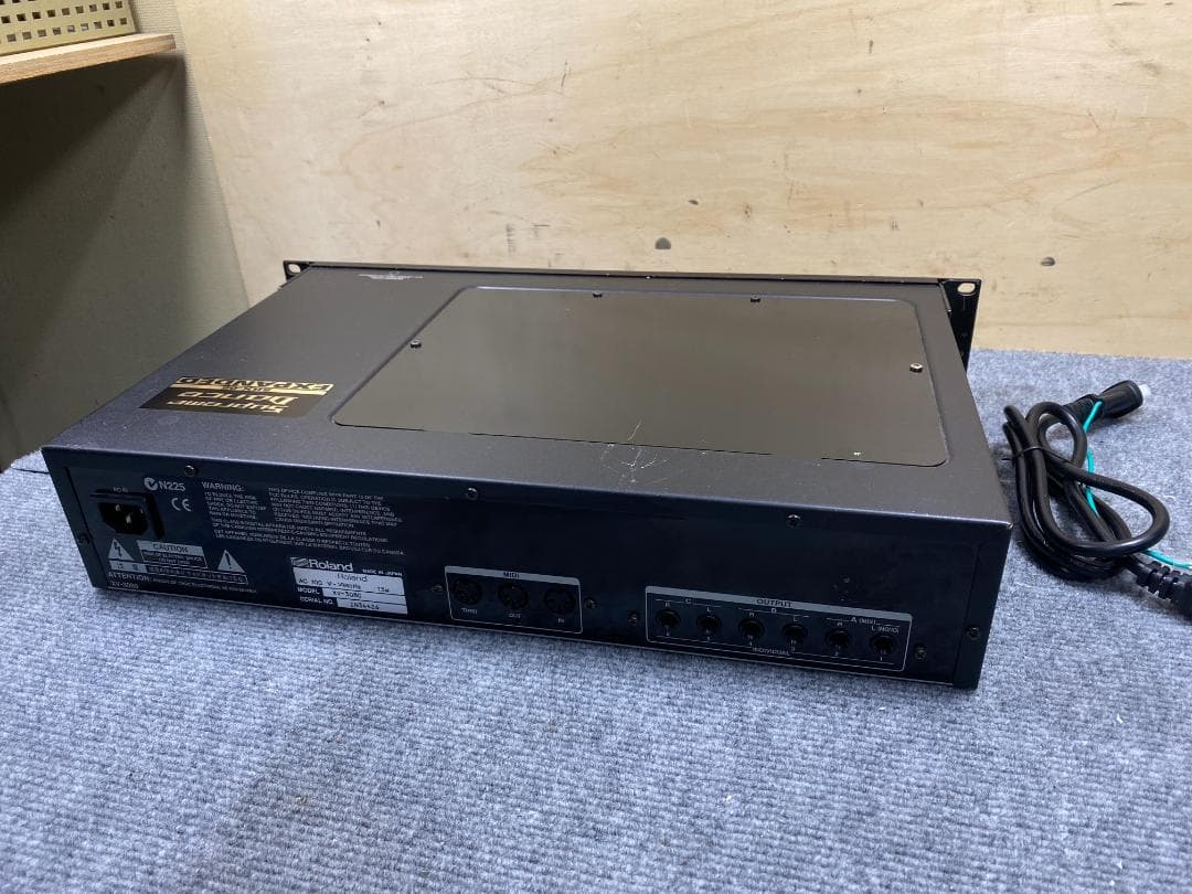 Roland ローランド XV-3080 音源モジュール