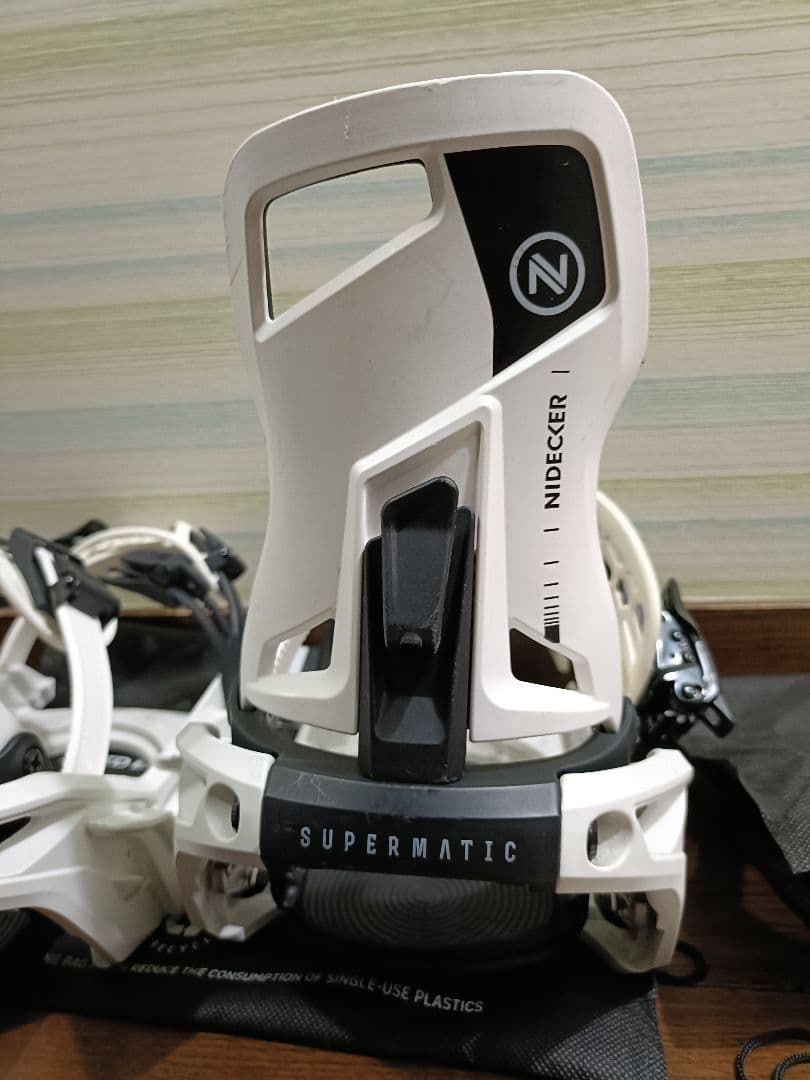 中*司様 Nidecker Supermatic スノーボードバインディング　M