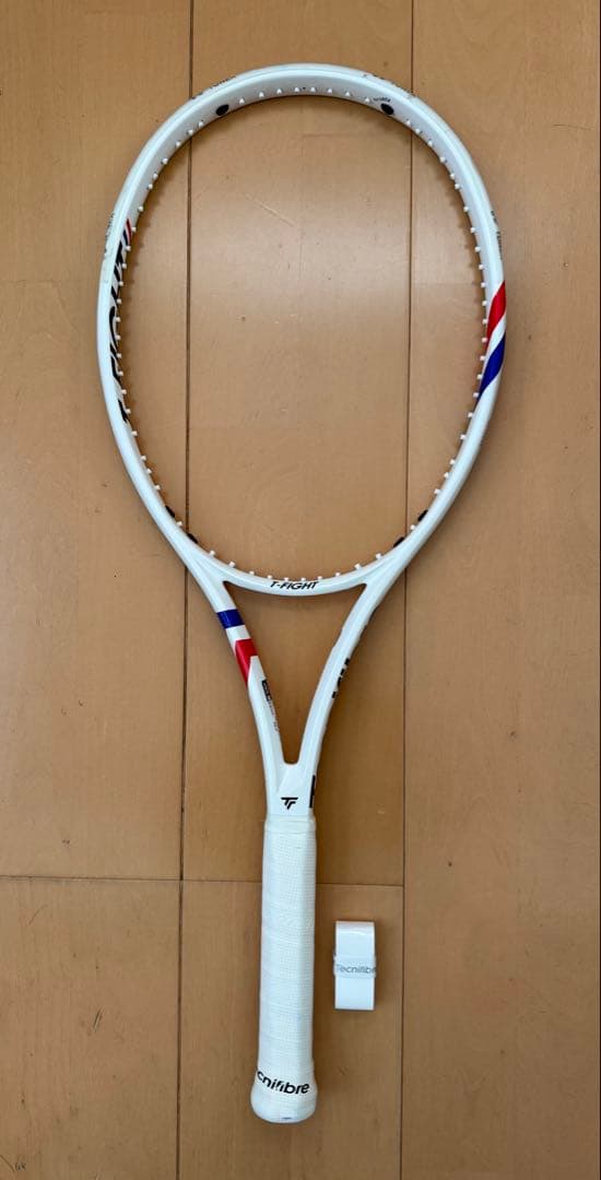 2025年モデル テクニファイバー T-FIGHT 300 グリップ2 美品