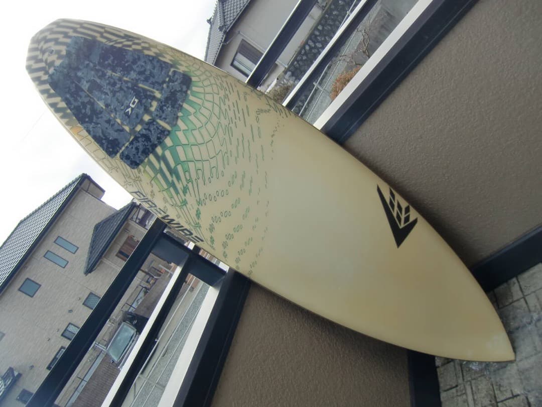ファイヤーワイヤー　firewire spitfire サーフボード