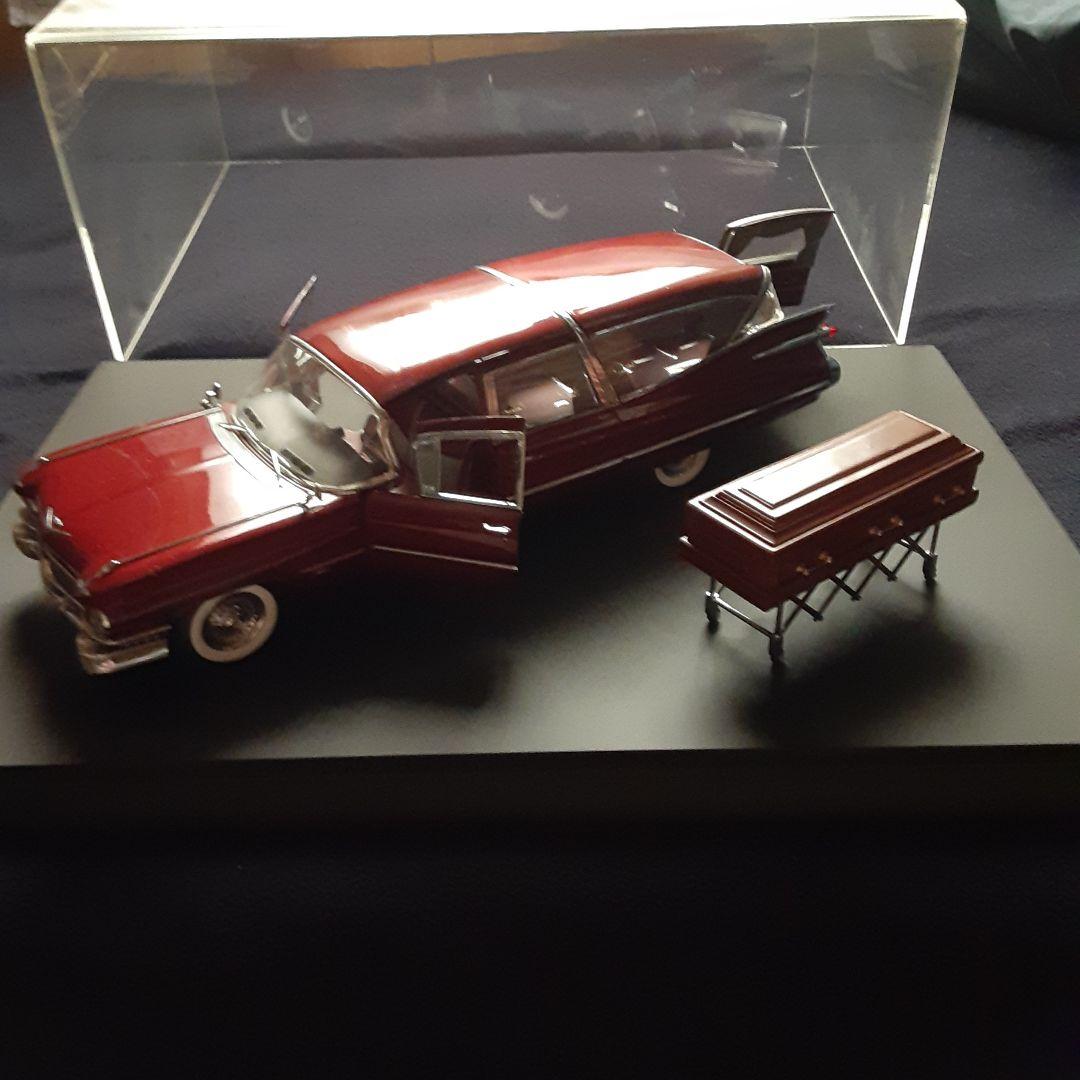 1959年型キャデラック霊柩車ミニカー 棺桶付き廃盤希少1/12sizu