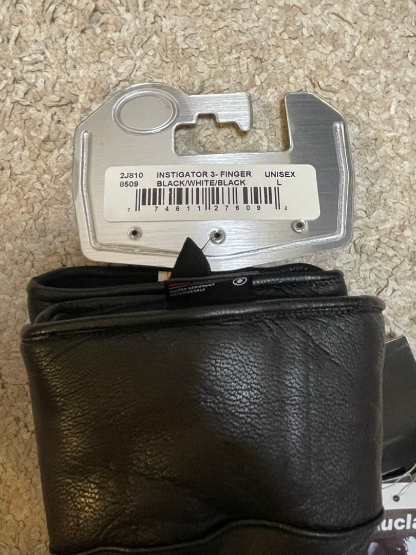 Auclair Instigator 3-Finger グローブ L