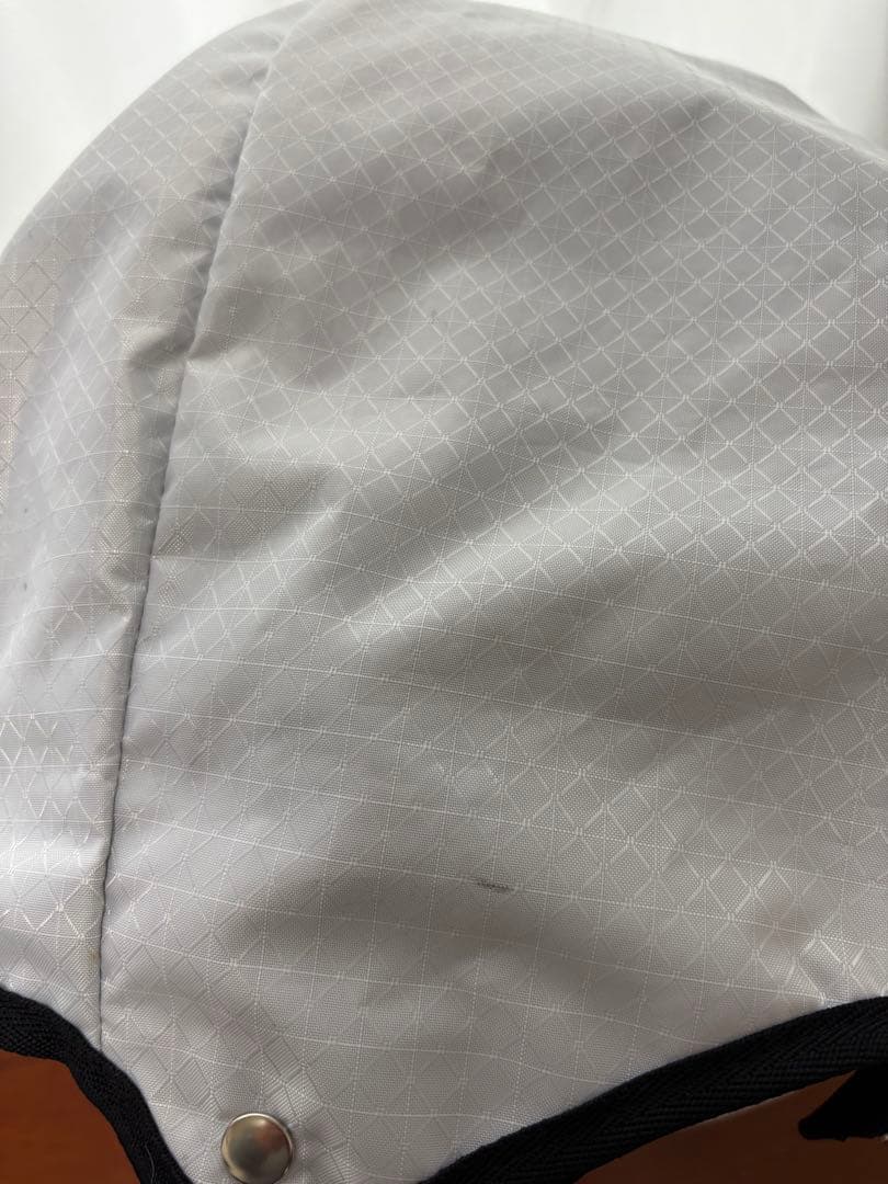 BRIDGESTONE ゴルフバッグ 超軽量　ホワイト/レッド