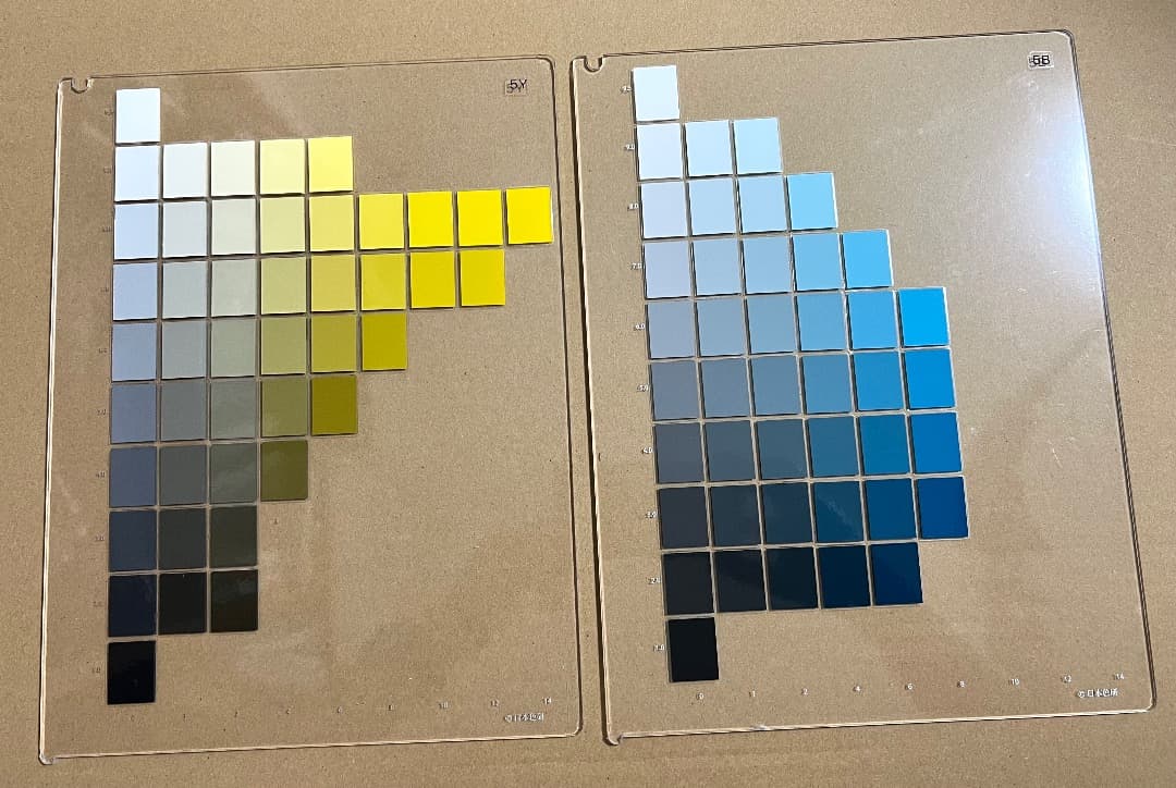 日本色彩研究所 色立体模型 10色相 マンセル 色体系 B5判 10枚