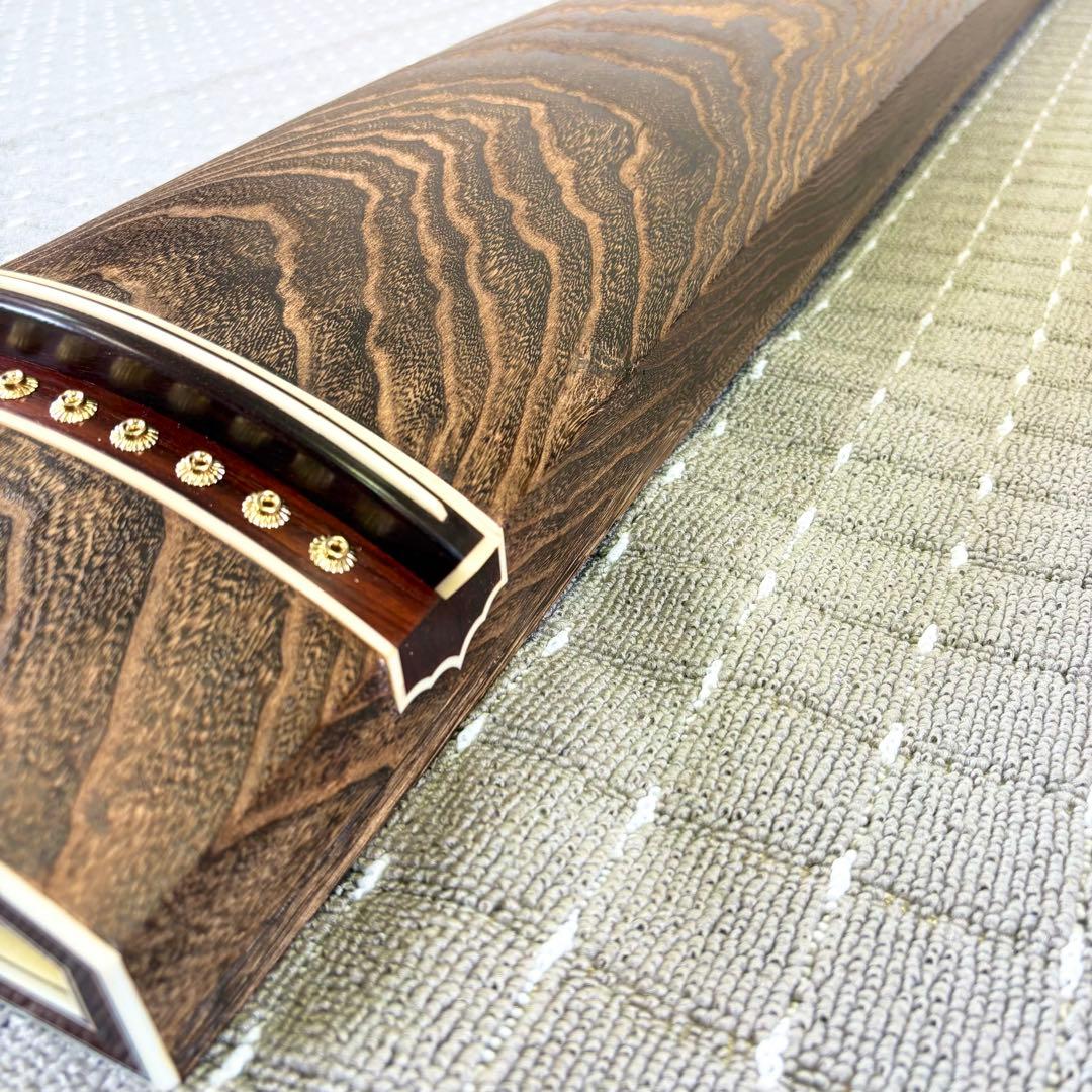 新品未使用 お琴 フルセット付属品付 上角すだれ彫 定価35万円相当 糸張り込