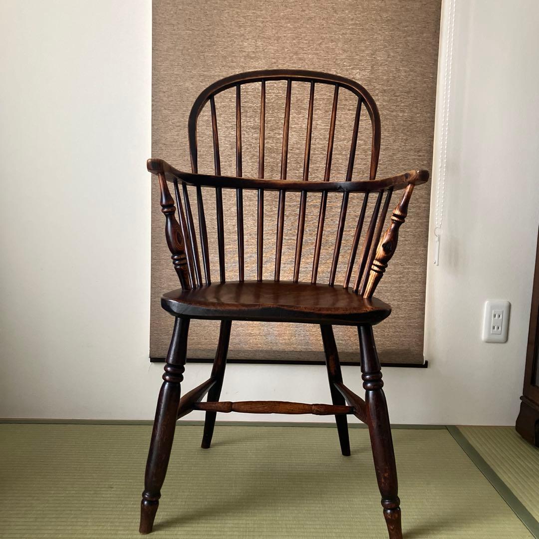 ボウバックチェア　イギリスアンティーク　アーム付き　ウィンザーチェア ー　椅子