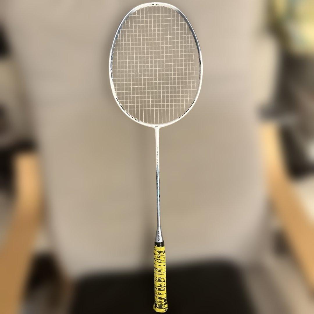 YONEX ヨネックス　バドミントンラケット　NANOFLARE200