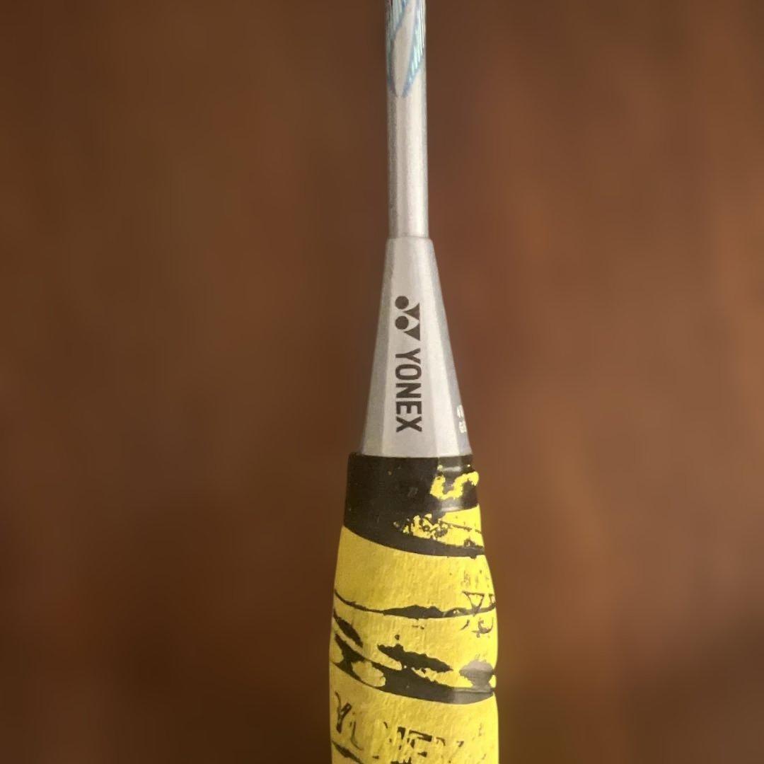 YONEX ヨネックス　バドミントンラケット　NANOFLARE200