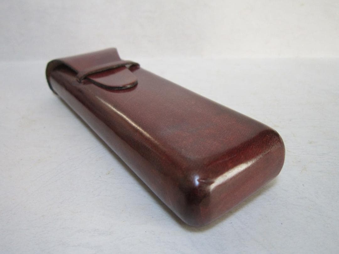 革製　ペンケース　イタリア　フィレンツェ　伝統工芸品　職人技　革