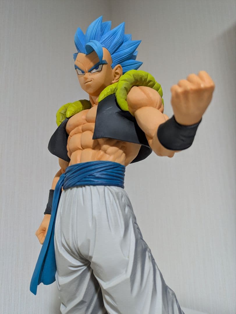 ドラゴンボール　一番くじ　EXTREME SAIYAN C賞賞 ゴジータブルー