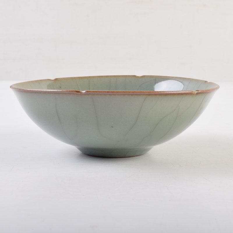 中国　哥窯　青磁　金糸鉄線　氷裂文　輪花皿　C　8994