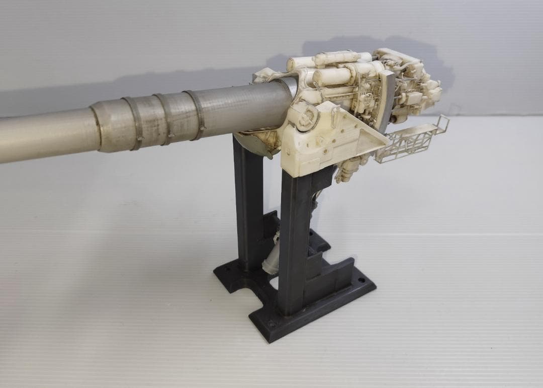 戦艦大和　46cm主砲組み立てキット(1/48スケール)　左砲