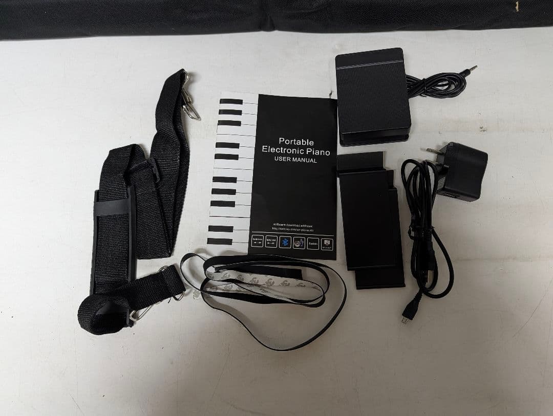 電子ピアノ キーボード 88鍵盤 充電可能ワイヤレス 　美品　動作確認済