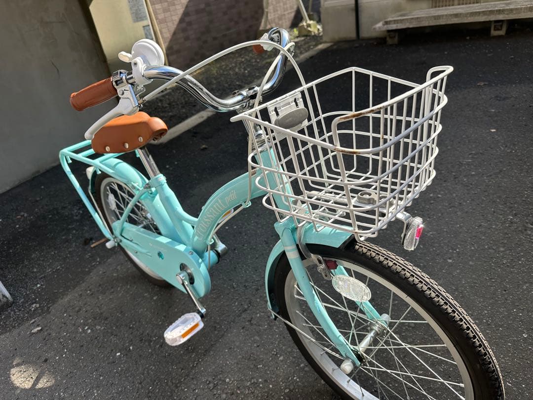 プリンセスヘルメット、補助輪付属品付、18インチ自転車