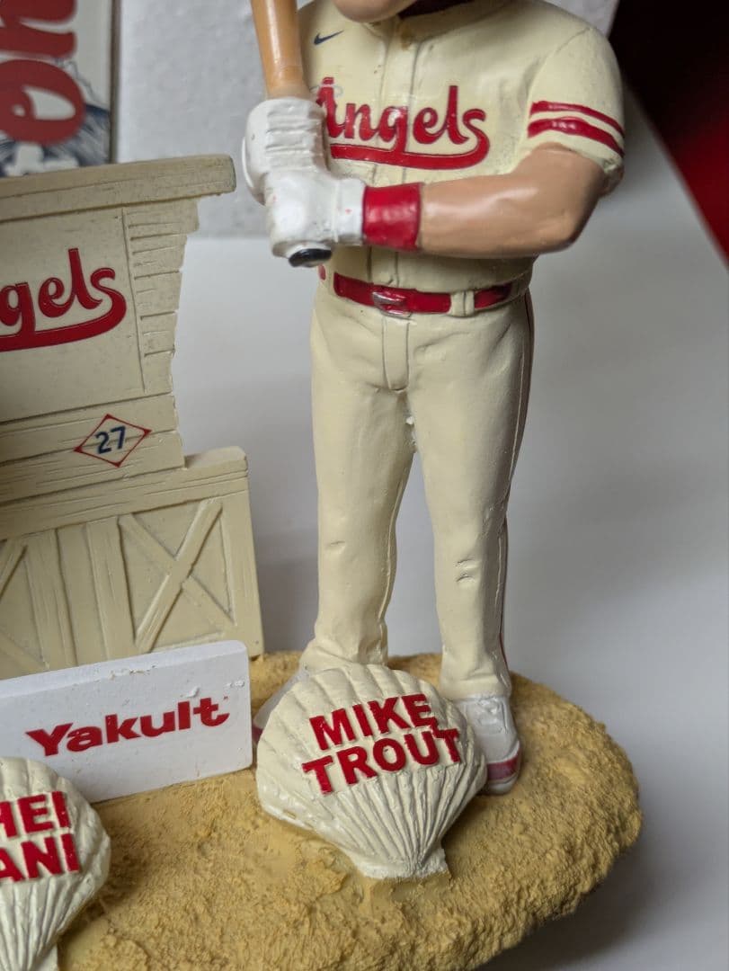 大谷翔平、 マイク・トラウト ダブルボブルヘッドフィギュア