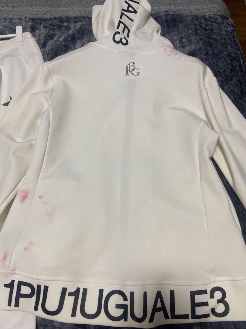 訳あり1PIU1UGUALE3 ゴルフウェア セット