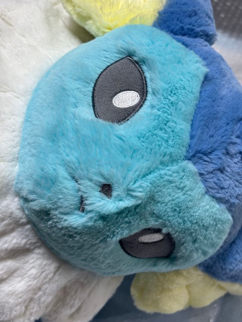 ポケモンセンター ふわふわ抱きぬいぐるみ シャワーズ