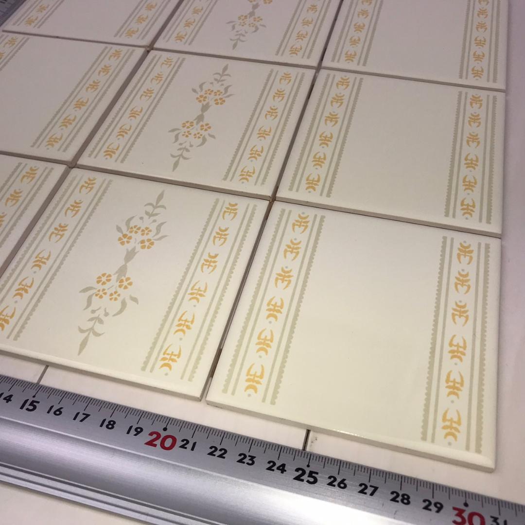昭和レトロ/日本製タイル・23シート【1シート（9枚）×23シート】 207枚