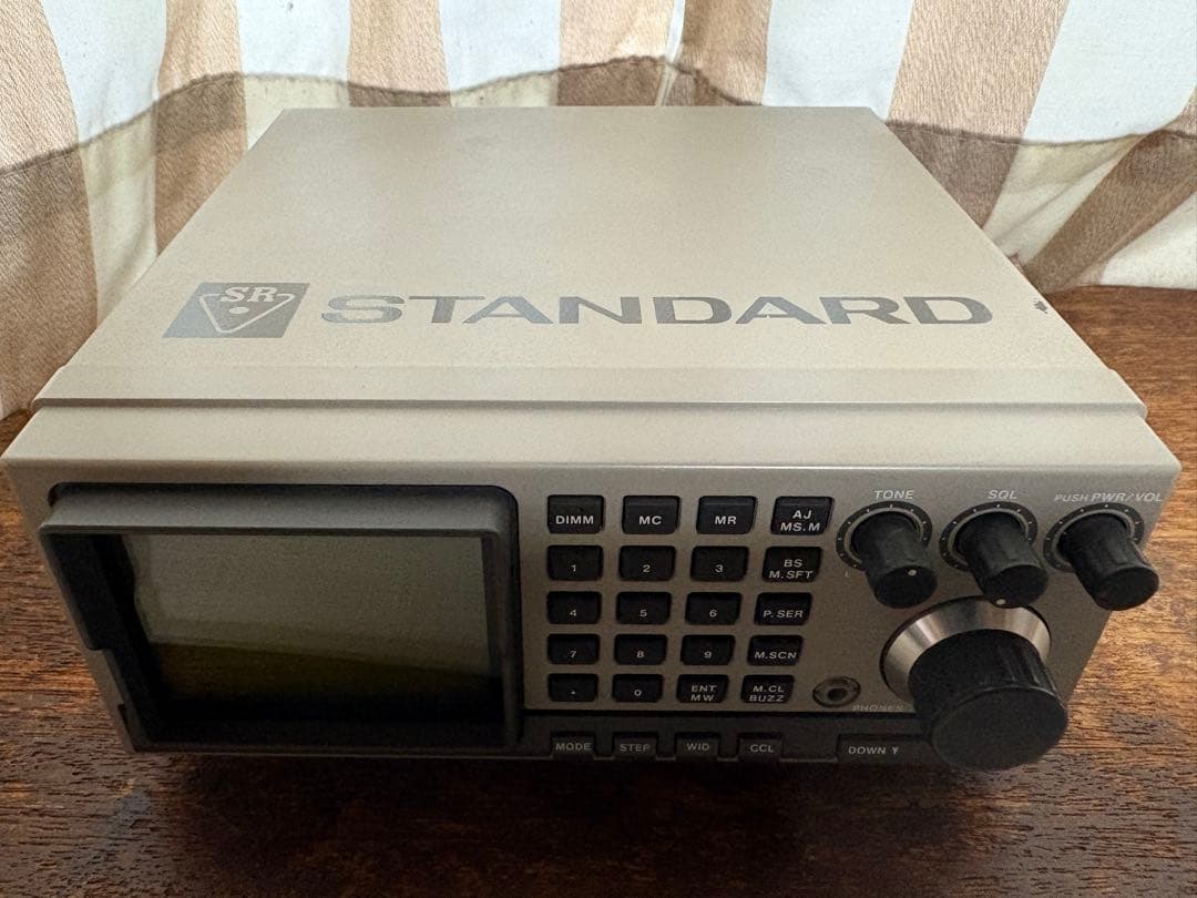 値下げ中　希少STANDARD AX700B 受信機 50-905MHz元箱付