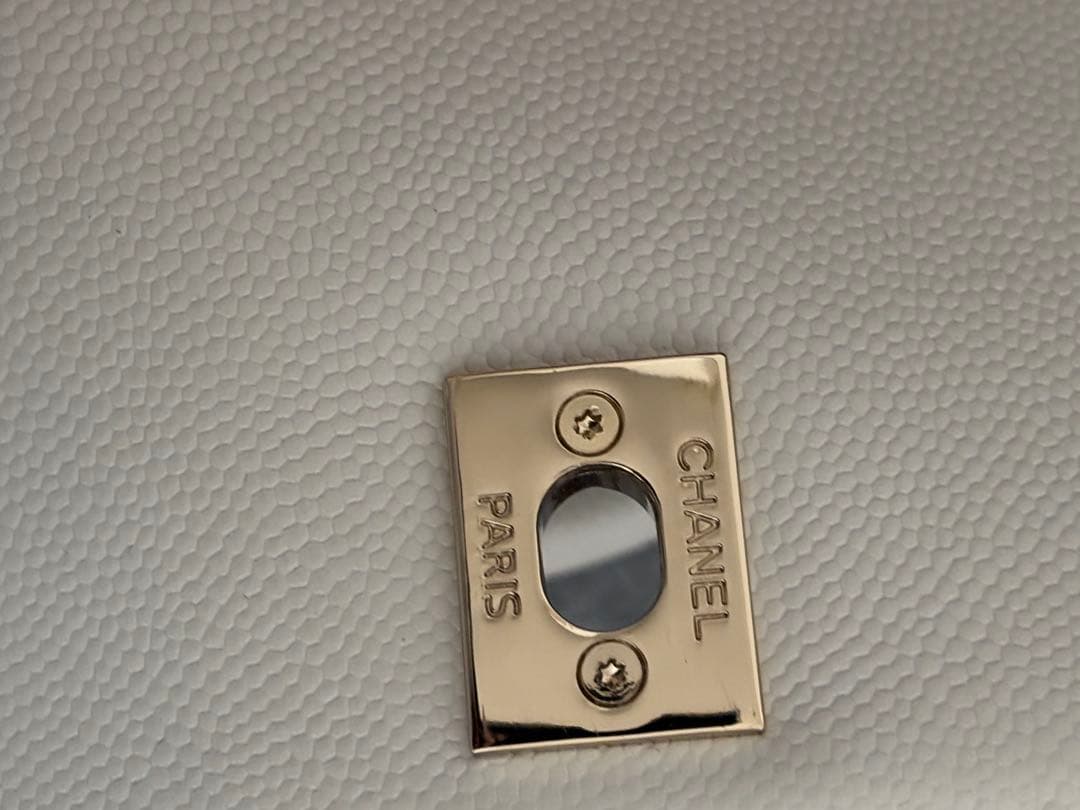 CHANEL ホワイト ショルダーバッグ ノベルティ