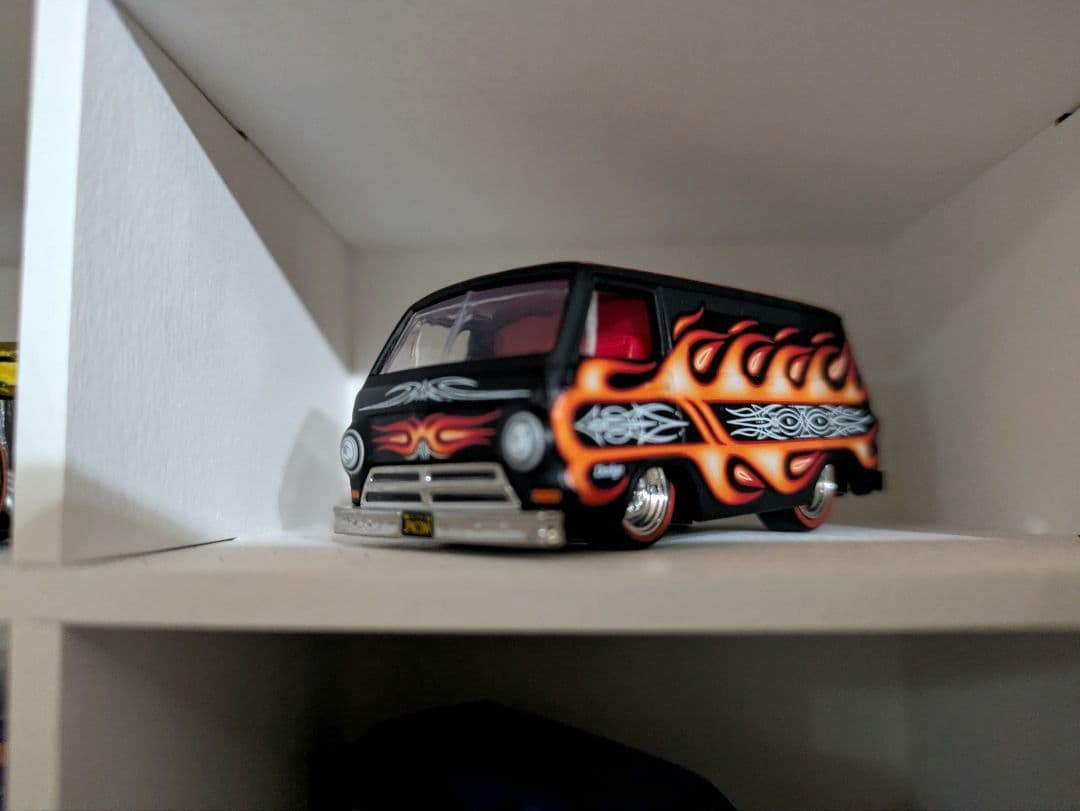 ホットウィール　HOT WHEELS 2011 '66 Dodge A100