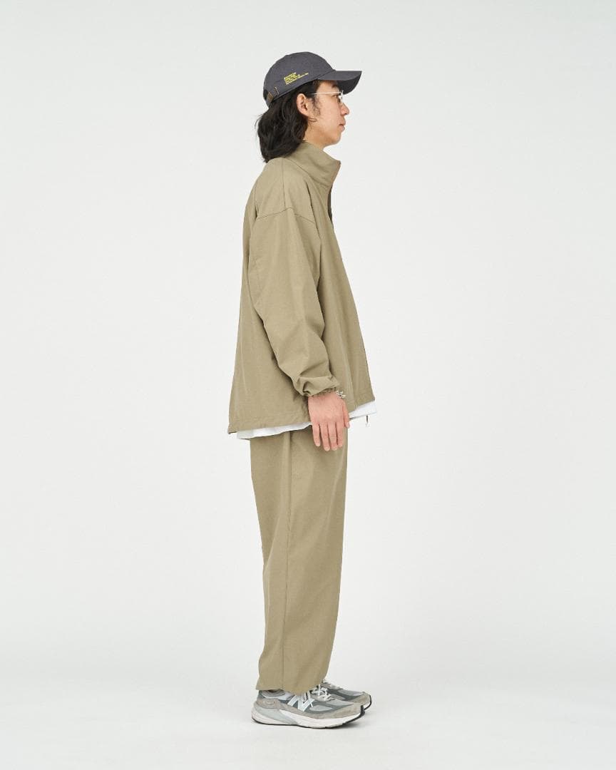 フレッシュサービス　CORPORATE TRACK SUIT TAN L