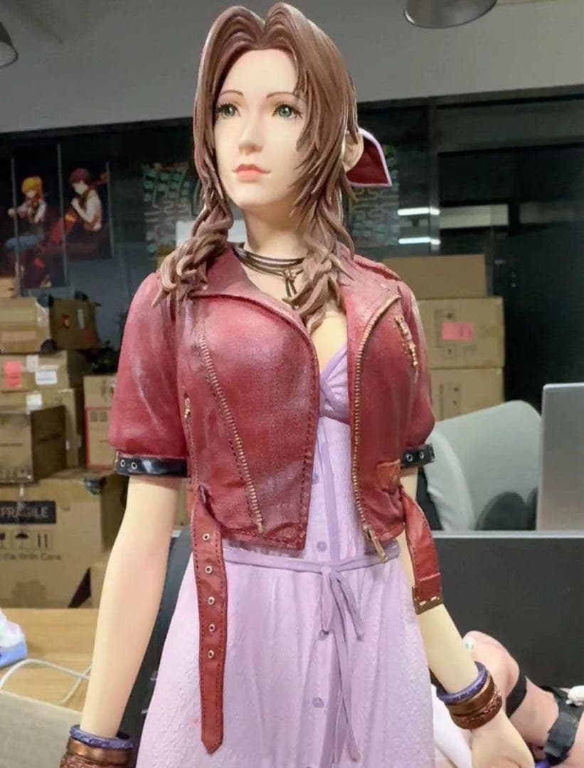 ファイナルファンタジー エアリス・ゲインズブール ガレージキット ②