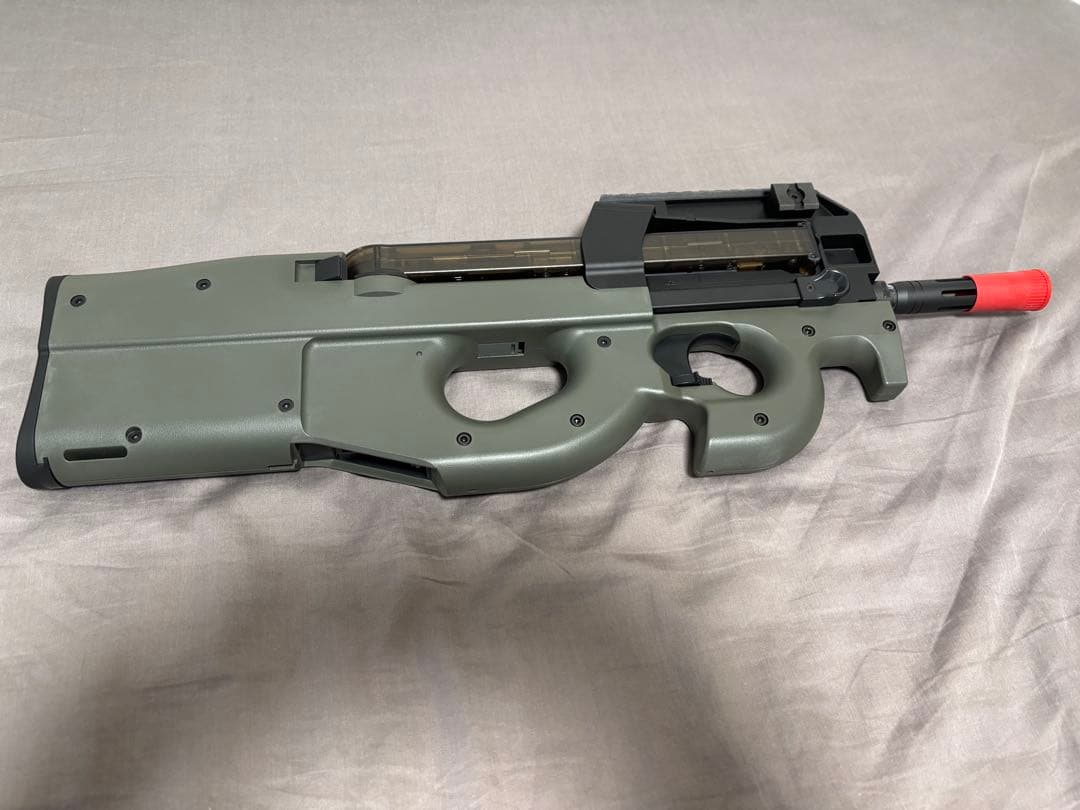 東京マルイ　P90 ハイサイクルカスタム　エアガン