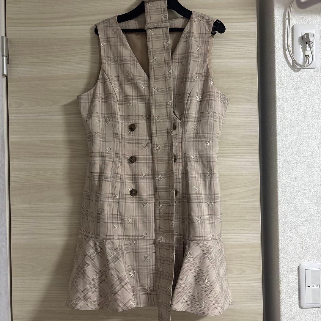 【新品タグ付き】エイミーイストワール/ゴルフ・ワンピース エイミーゴルフ