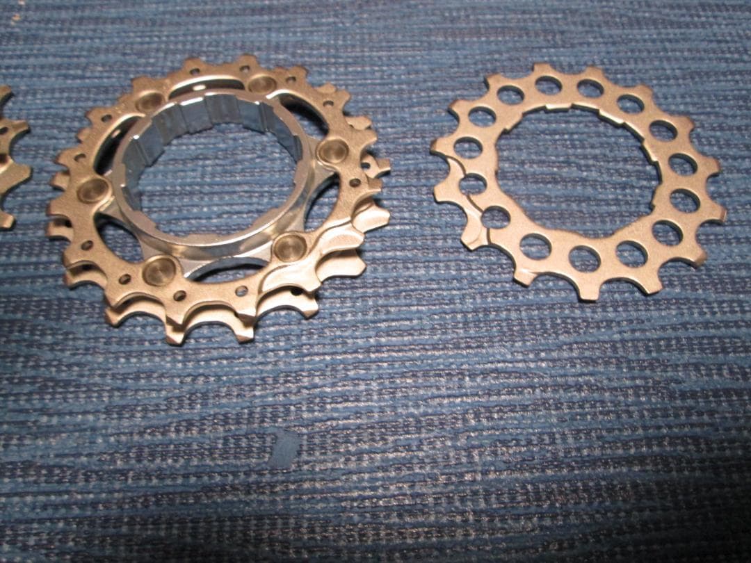 【新品】DURA-ACE CS-7700 11-21 （９速）【箱無し】