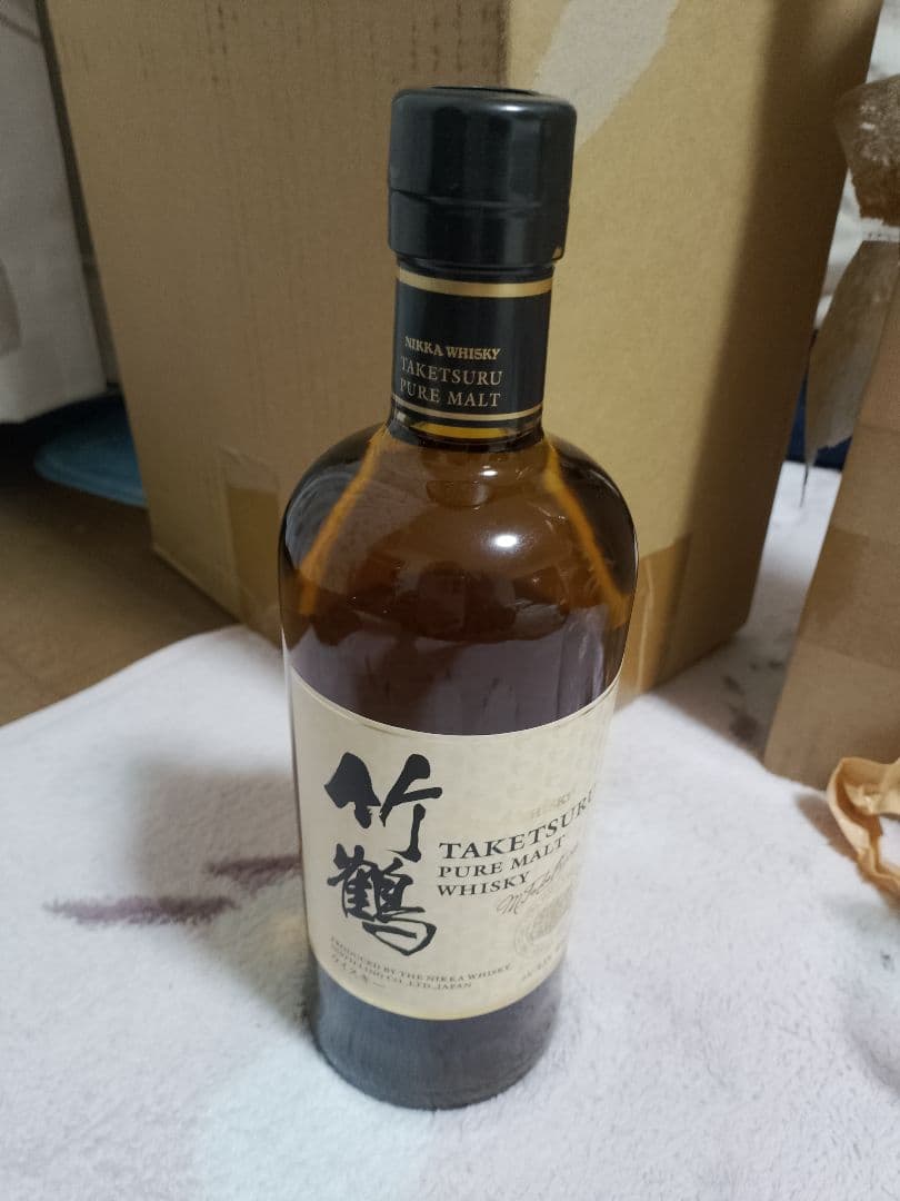 【新品未開封】竹鶴ピュアモルトウイスキー 700ml ニッカウイスキー
