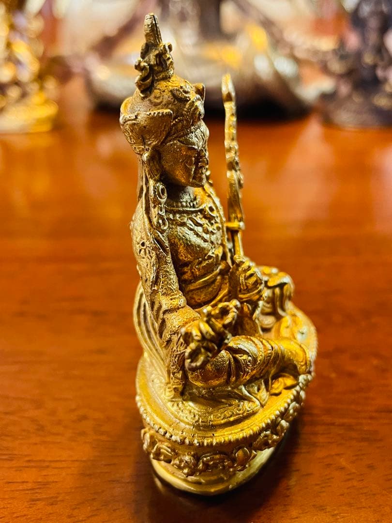SALE【新品 送料無料】チベット密教の祖　パドマサンバヴァ 開祖 仏像 鍍金