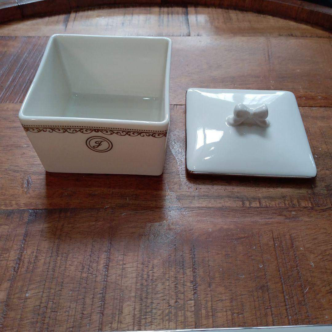 ジルスチュアート　ノベルティ　トレイ　新品未使用品