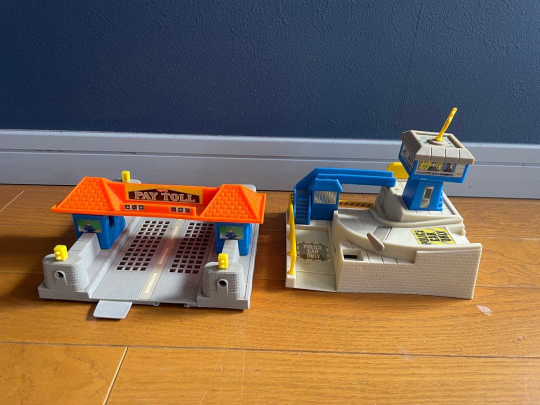 Vintage Hot Wheels 1990's city シティーセット①