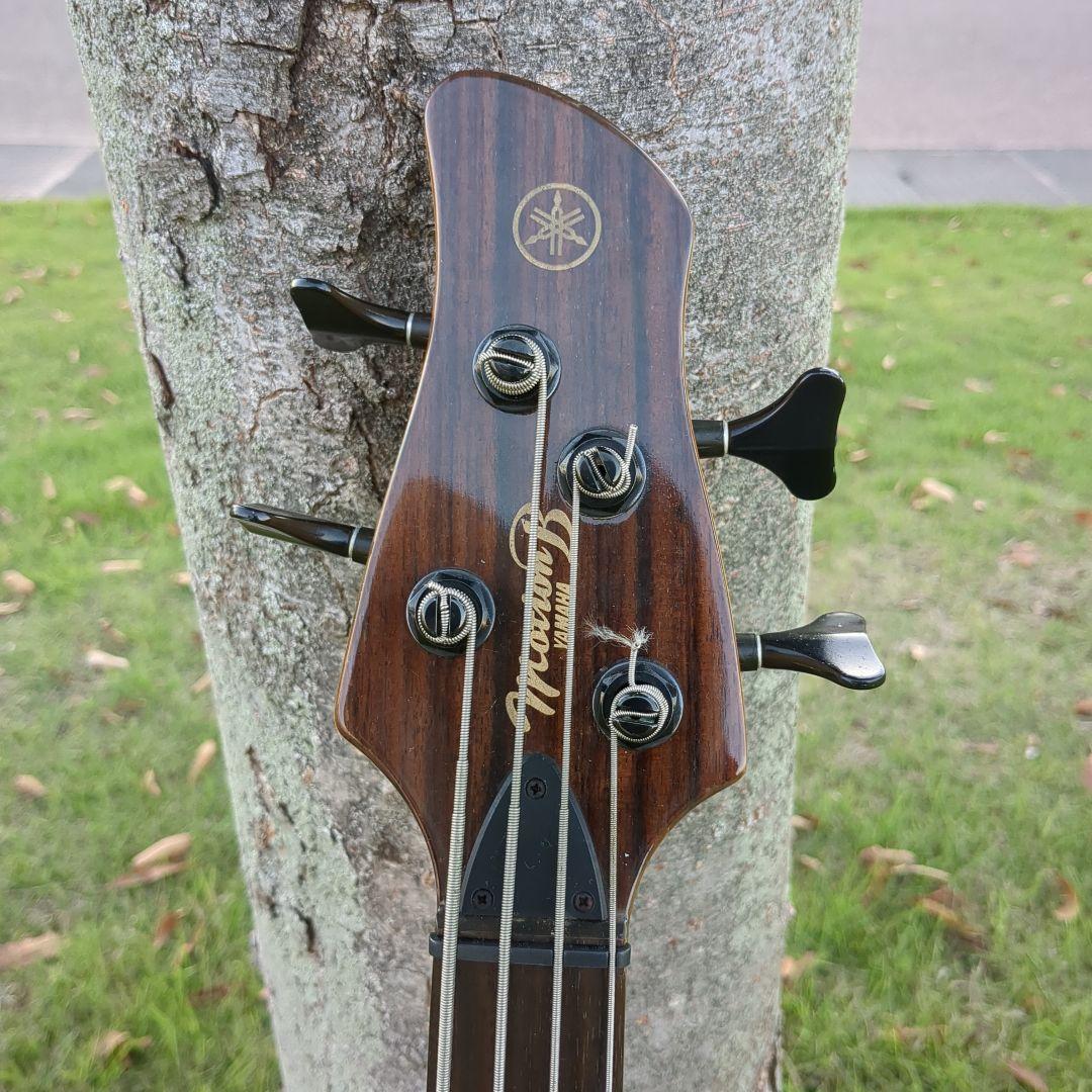 YAMAHAエレキベース タバコサンバースト 演奏良好