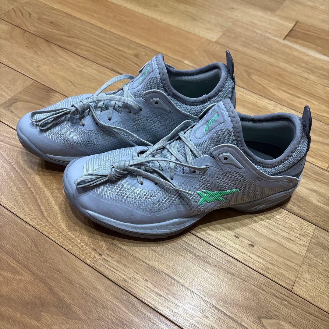 バスケットボールシューズ グレー