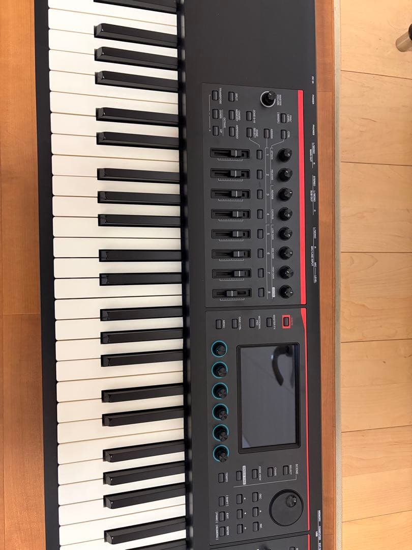 Roland Fantom-08 88鍵盤 ワークステーション（純正ケース付き）