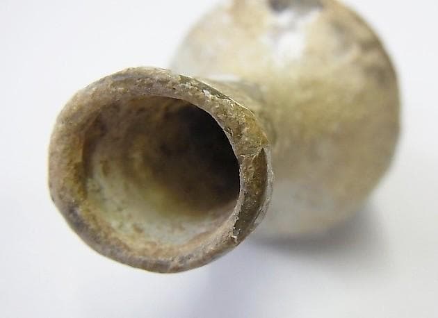 ★Y1417★古代　ガラス 化粧小瓶　銀風化　アイライン顔料壺　ローマ出土